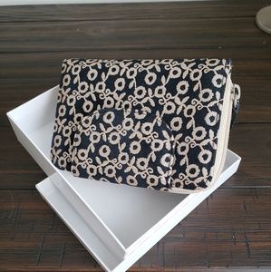 Brand New Colori Design Wallet